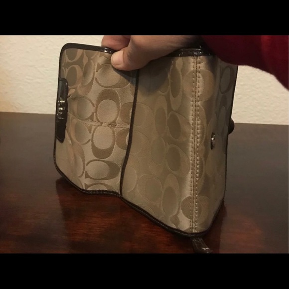 Coach Wallet - Picture 5 of 5